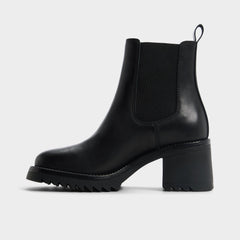 Anneliese in Black - Chelsea boot, Lug sole