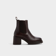 Anneliese in Medium Brown - Chelsea boot, Lug sole