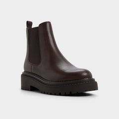 Bestina in Dark Brown - Chelsea boot, Lug sole