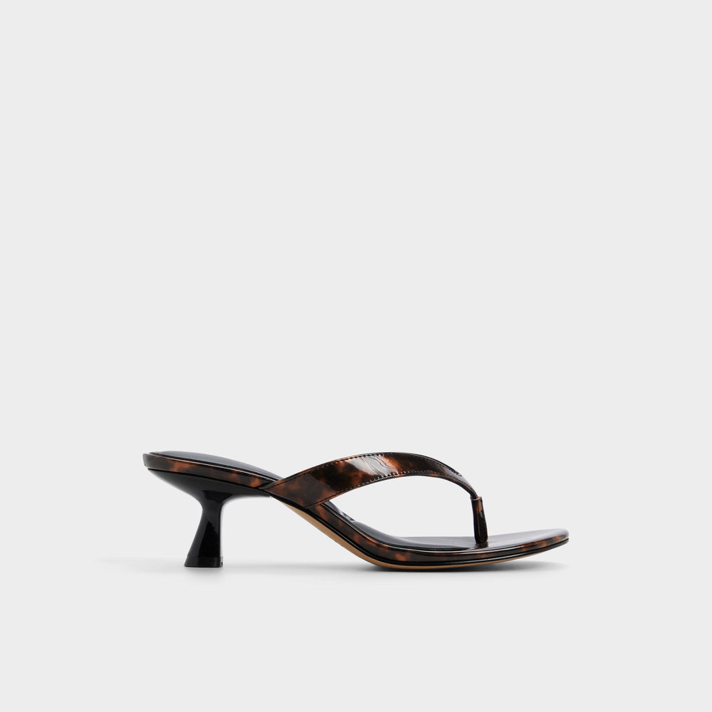 Jump in Open Brown - Heeled flip flop, Kitten heel