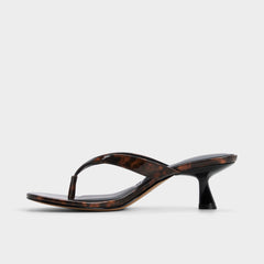 Jump in Open Brown - Heeled flip flop, Kitten heel