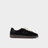 Chicsneaker2 in Black Black - Low top sneaker, Cup sole