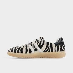 Chicsneaker White/Black Women's Aldo Sport Club - Low top sneaker, Cup sole