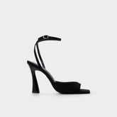 Alisonn in Open Black -