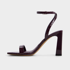 Azzira in Bordo - Strappy heeled sandal, Block heel