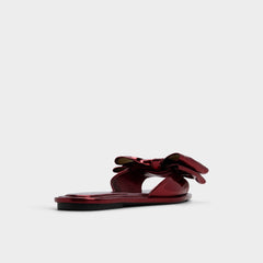 Bowetta in Medium Red - Slide sandal
