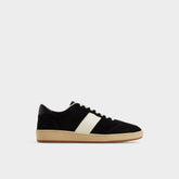 Roscoe in Black 14161308 - Low top sneaker, Cup sole