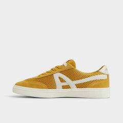 Clubtrainer Medium Yellow Men's Low top - Low top sneaker, Cup sole