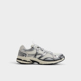 Blade in White - Low top sneaker, Jogger sole