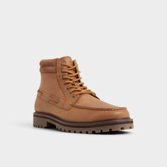Farrell in Cognac - Combat boot, Lug sole