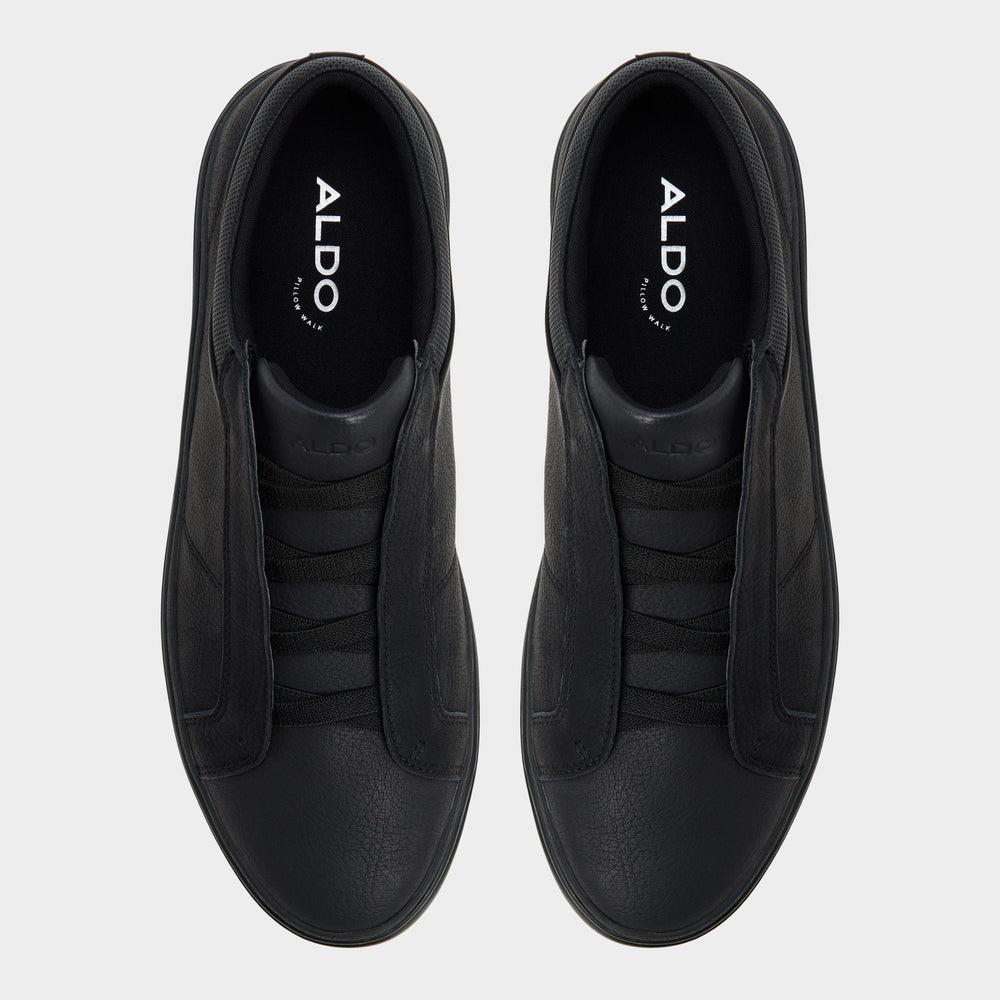 Carlson in Black 14203247 - Slip-on sneaker, Cup sole