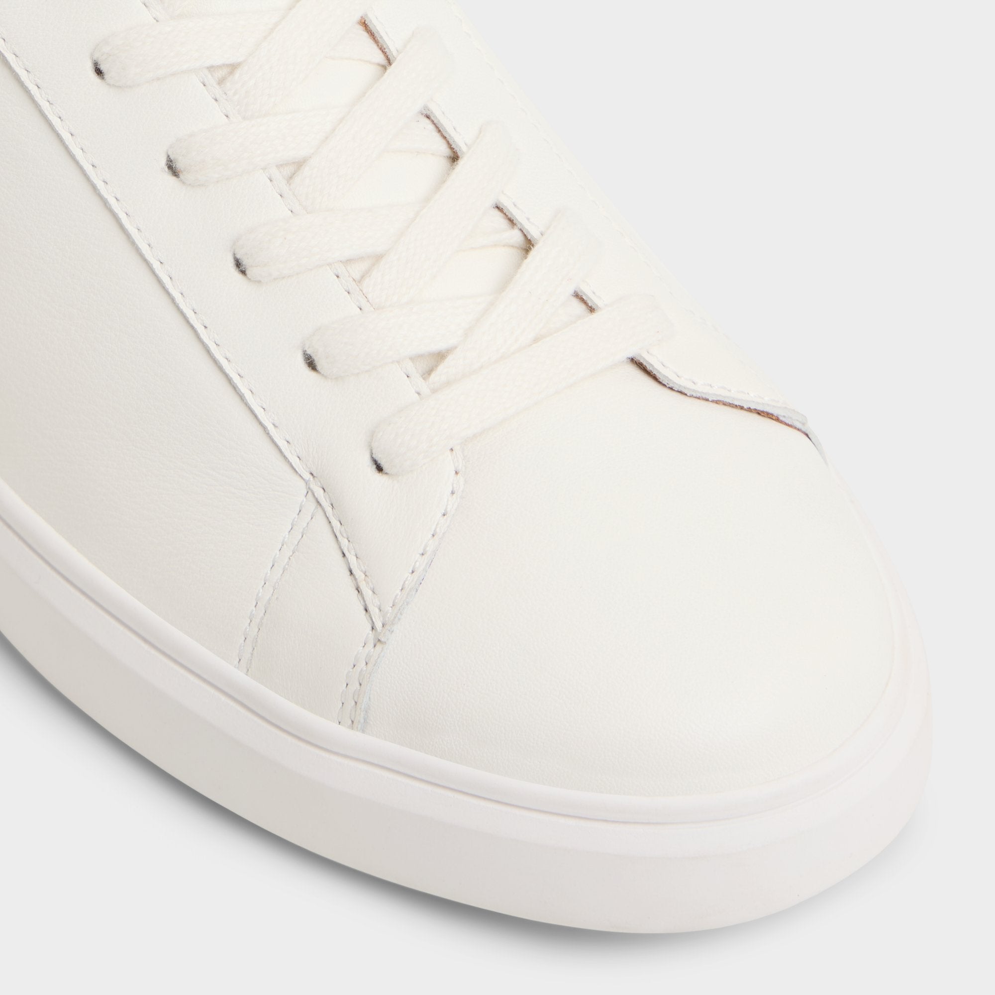 Seeger in White - Low top sneaker, Cup sole
