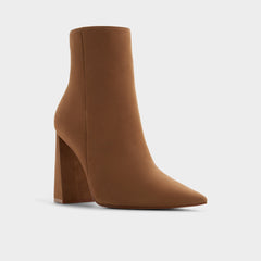 Carredendar in Tan - Ankle boot, Block heel