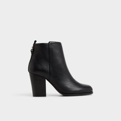 Noemia in Black - Ankle boot, Block heel