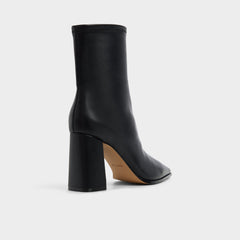 Figgy in Black - Ankle boot, Block heel