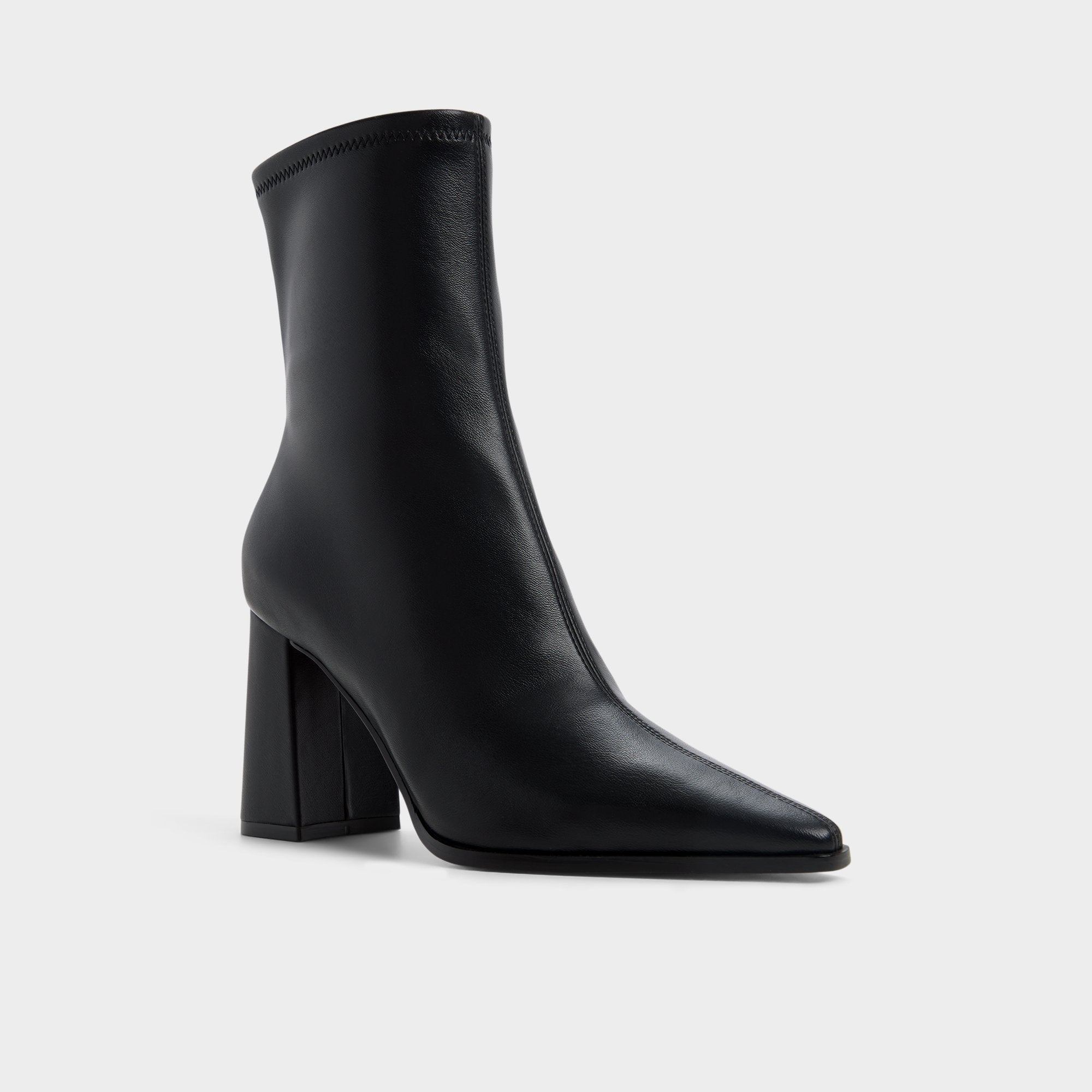 Figgy in Black - Ankle boot, Block heel