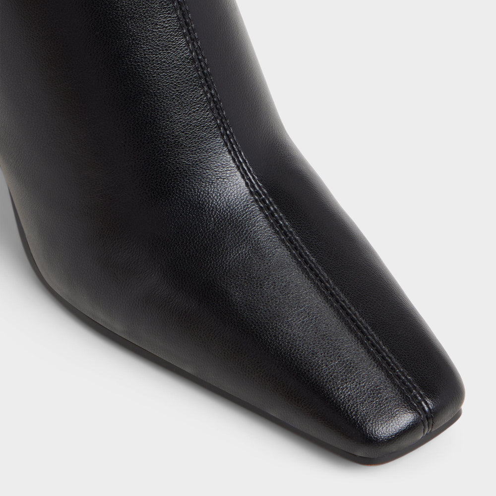 Cybele in Black - Ankle boot, Block heel