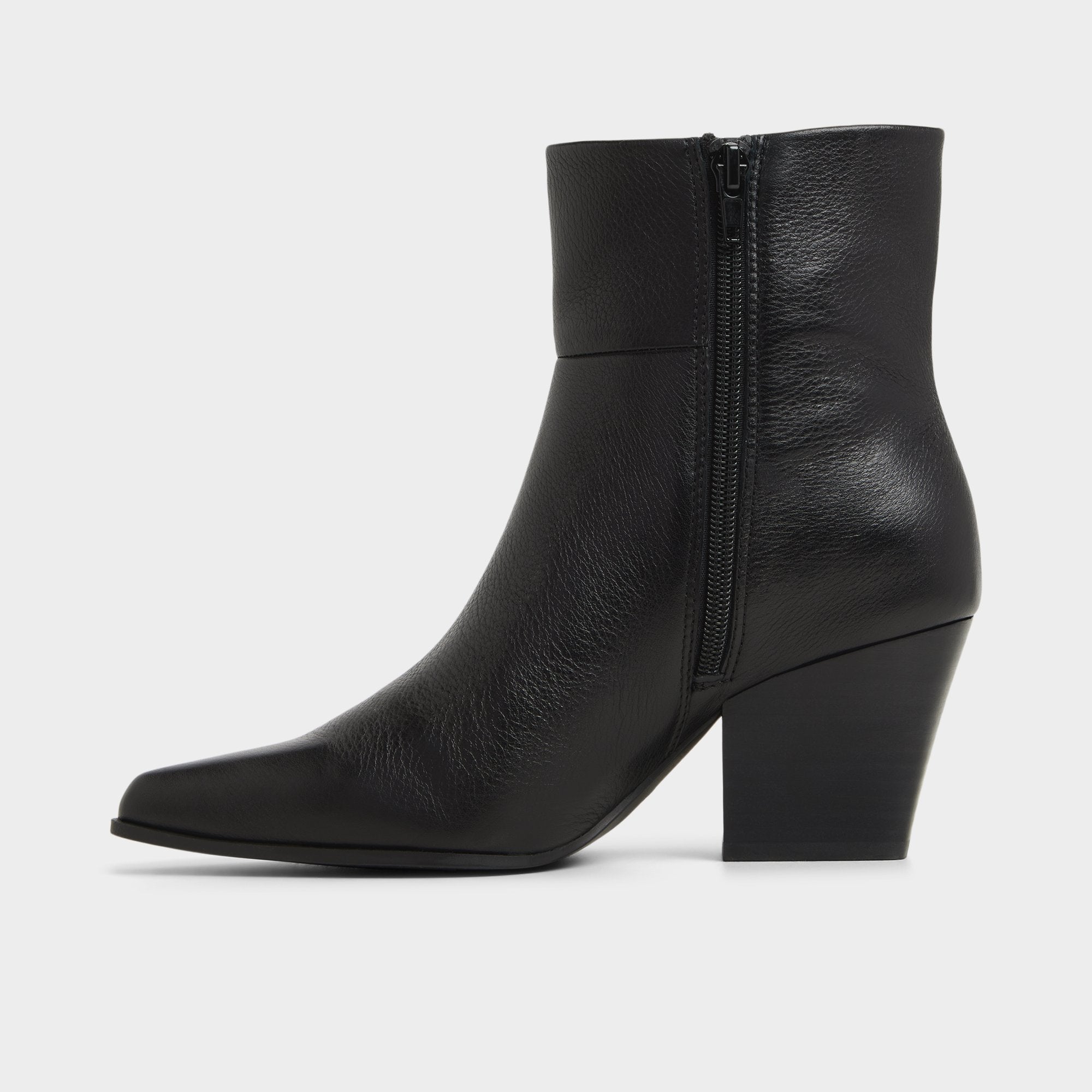 Shanah in Black - Ankle boot, Block heel