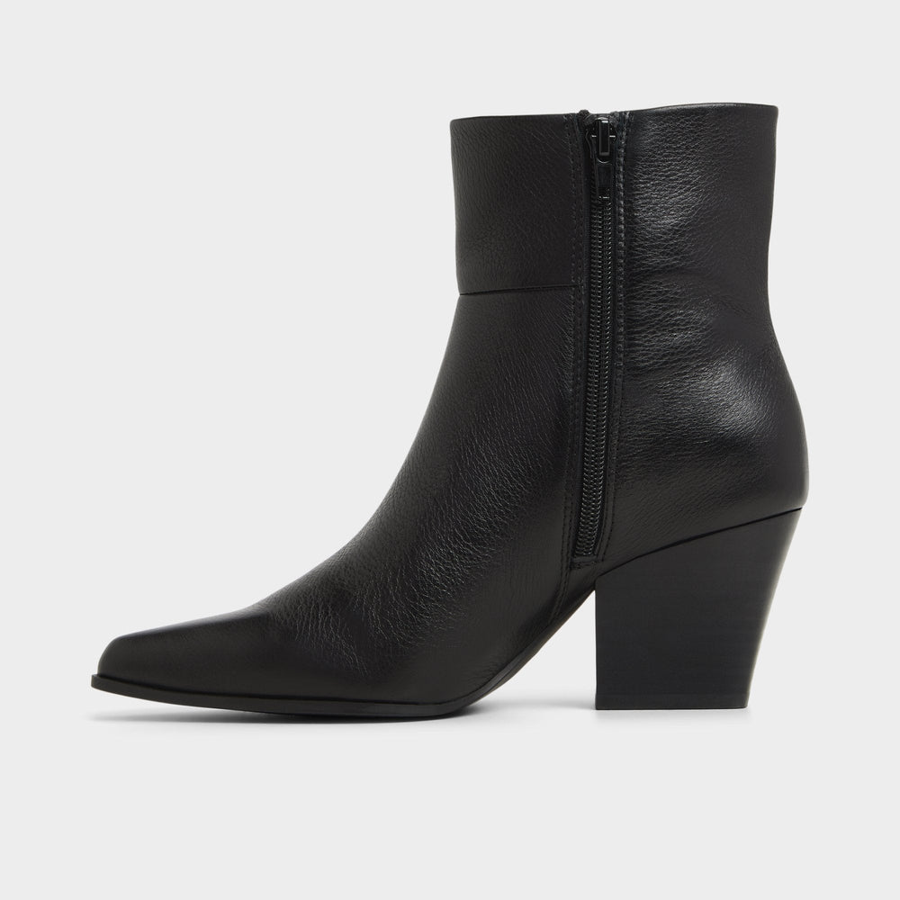 Shanah in Black - Ankle boot, Block heel