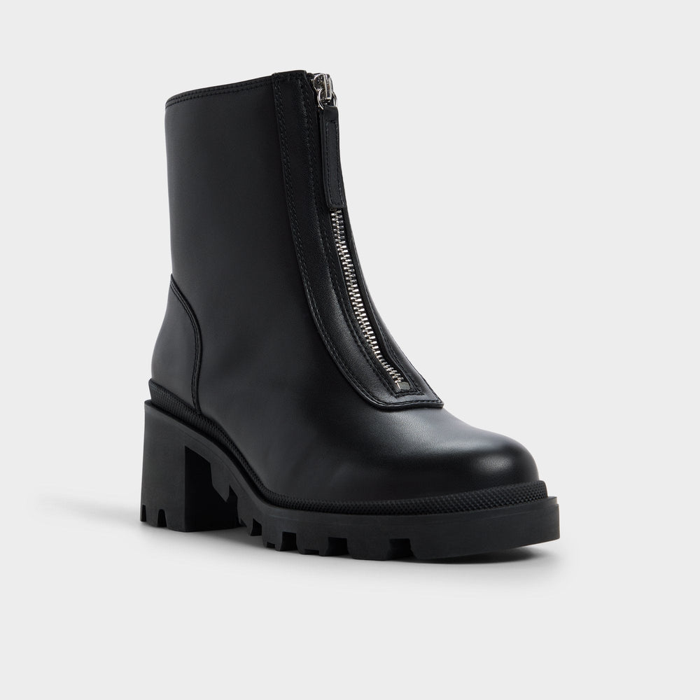 Merielle in Black - Ankle boot, Lug sole