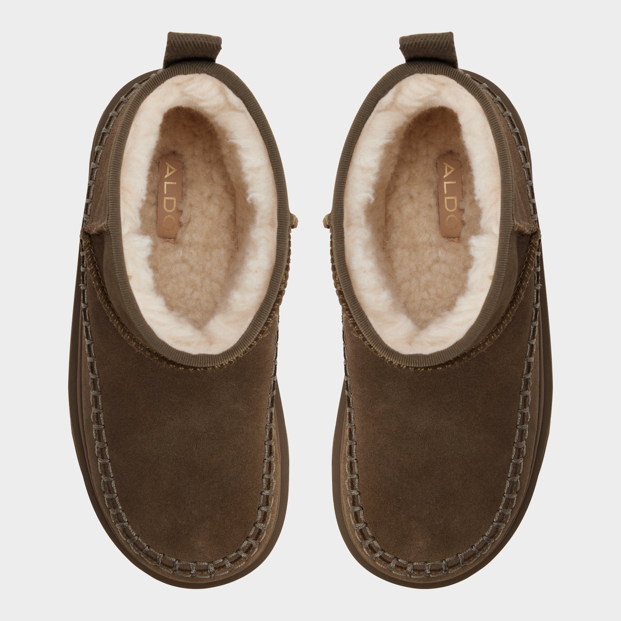 Milanie in Dark Green - Ankle boot, Lug sole