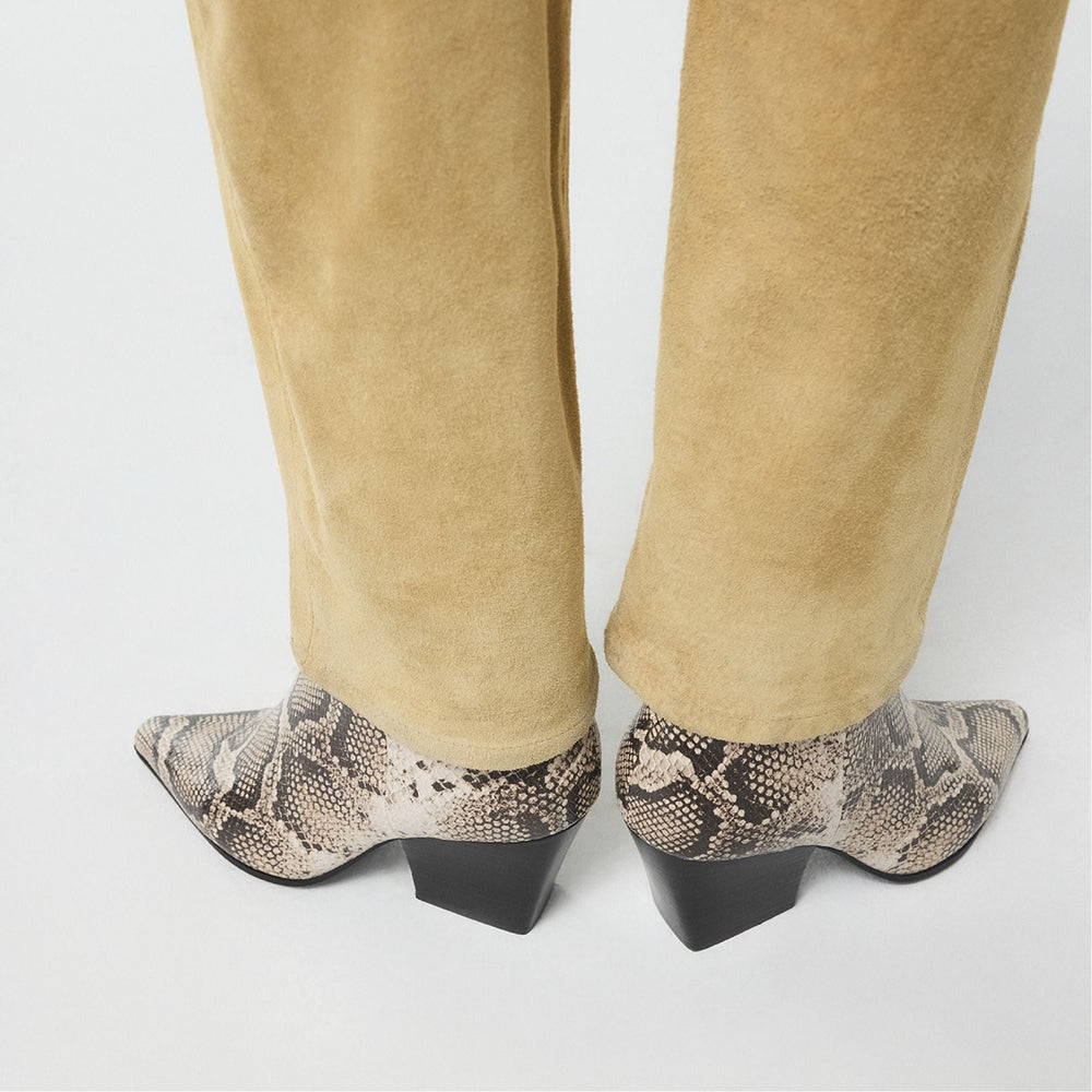 Shanah in Open Brown - Ankle boot, Block heel