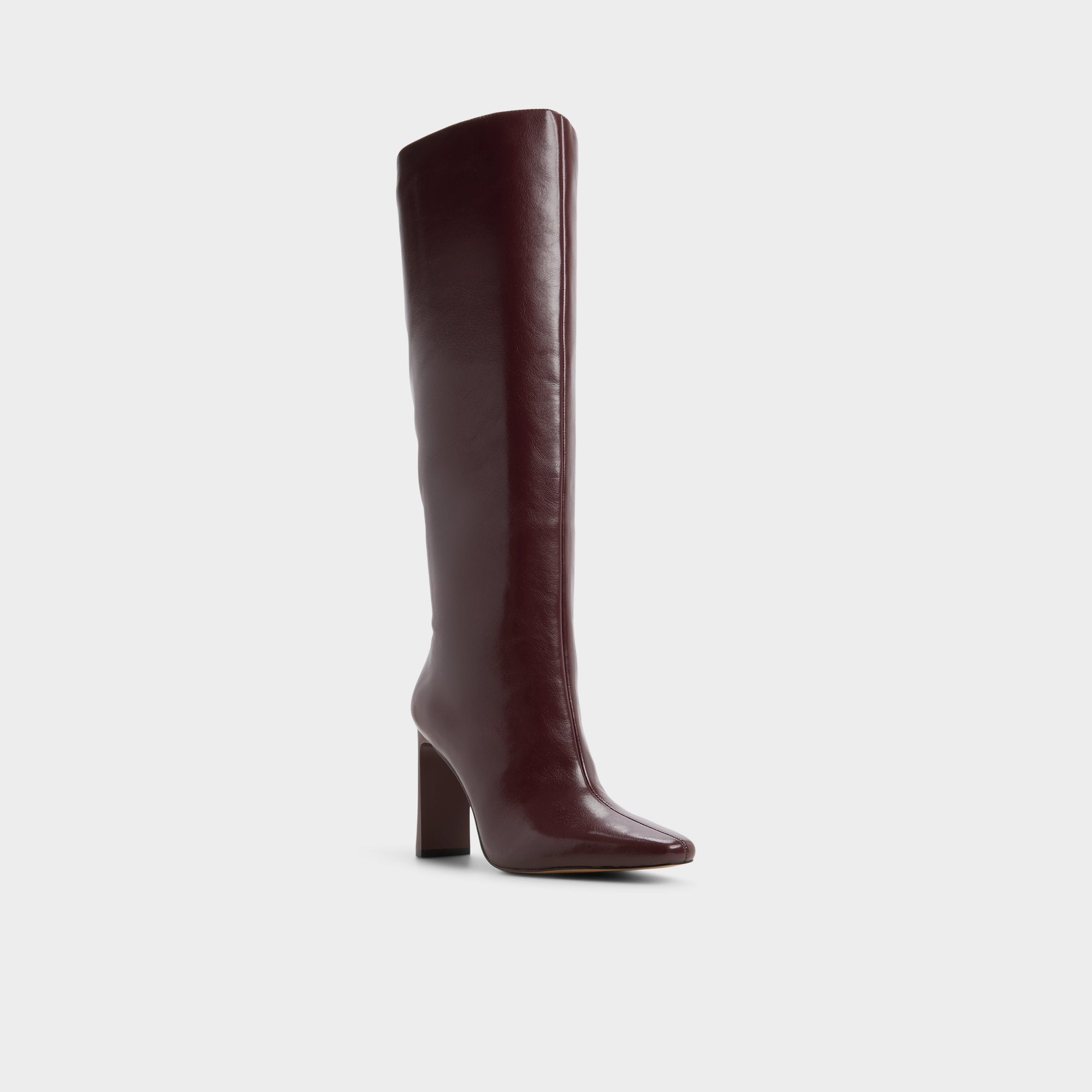 Elyne in Burgundy - Knee-high boot