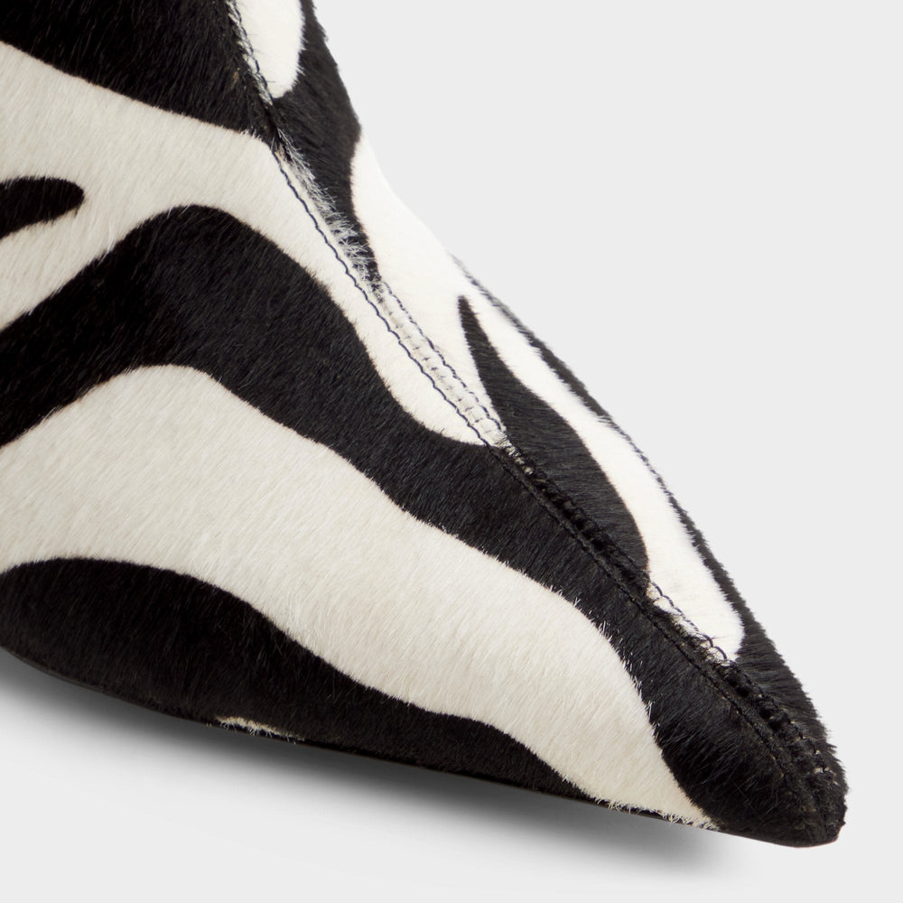 Gabelia in White Black - Knee-high boot, Kitten heel