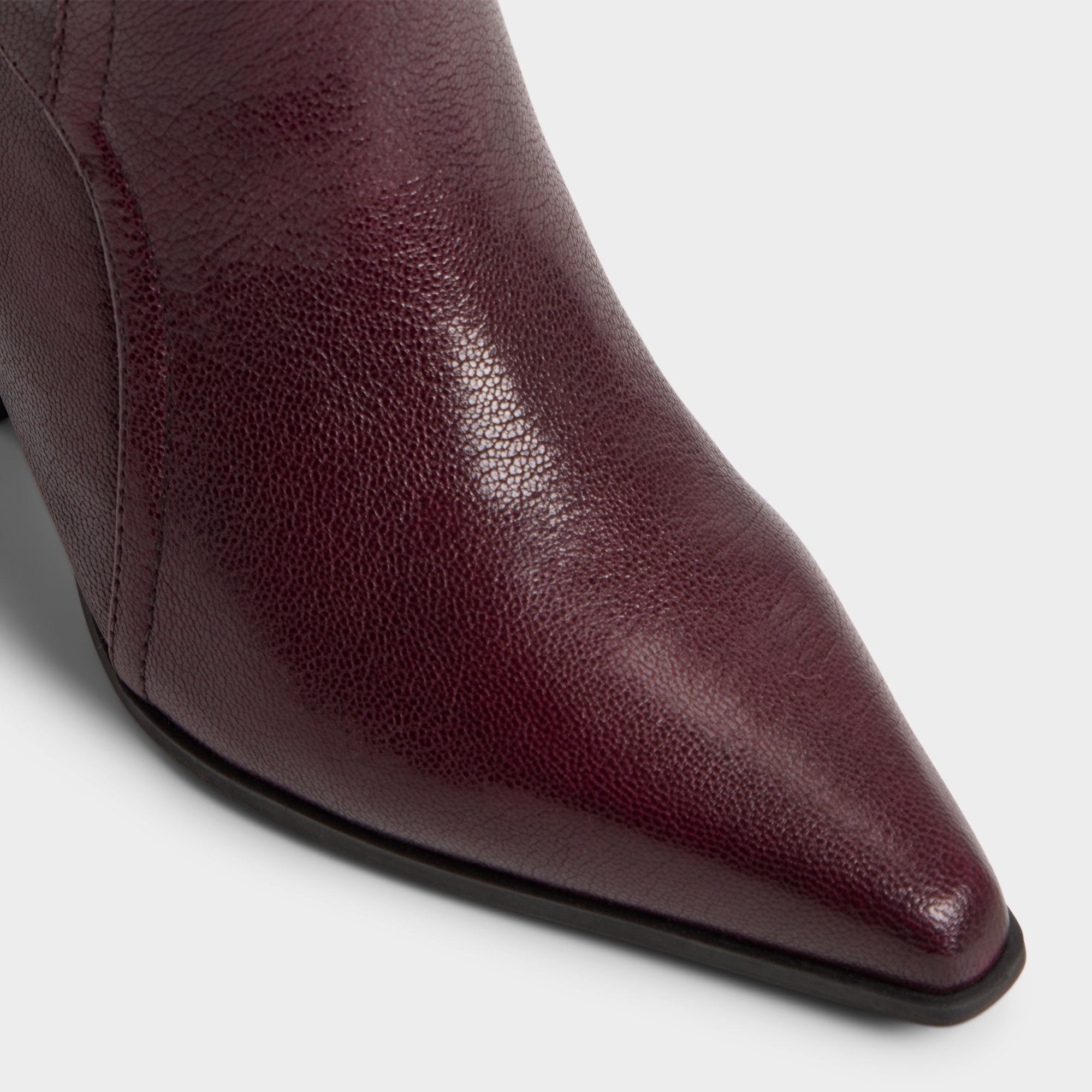 Saddle in Bordo - Knee-high boot, Block heel