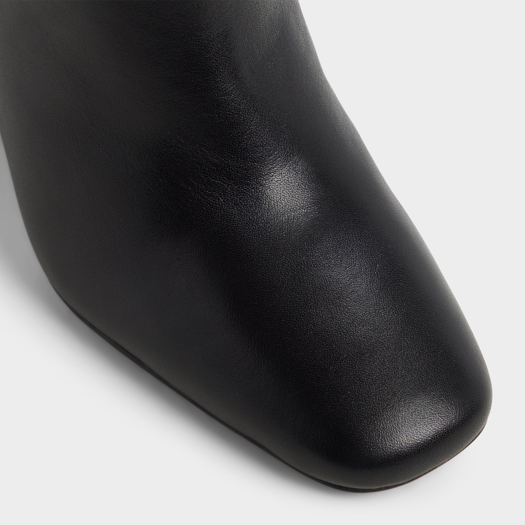 Helana in Black - Knee-high boot, Block heel