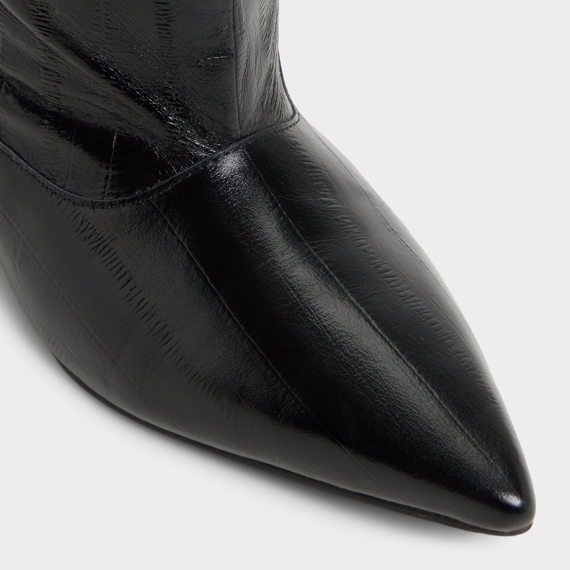 Everose in Black - Knee-high boot, Kitten heel