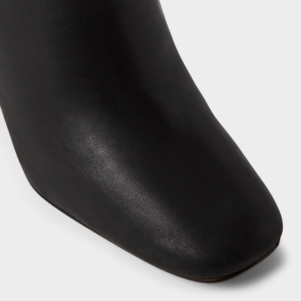 Helana in Wc Black - Knee-high boot, Block heel