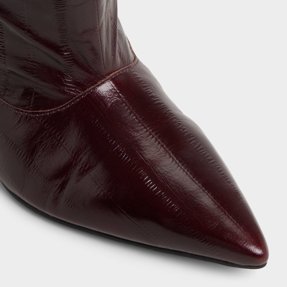 Everose in Bordo - Knee-high boot, Kitten heel