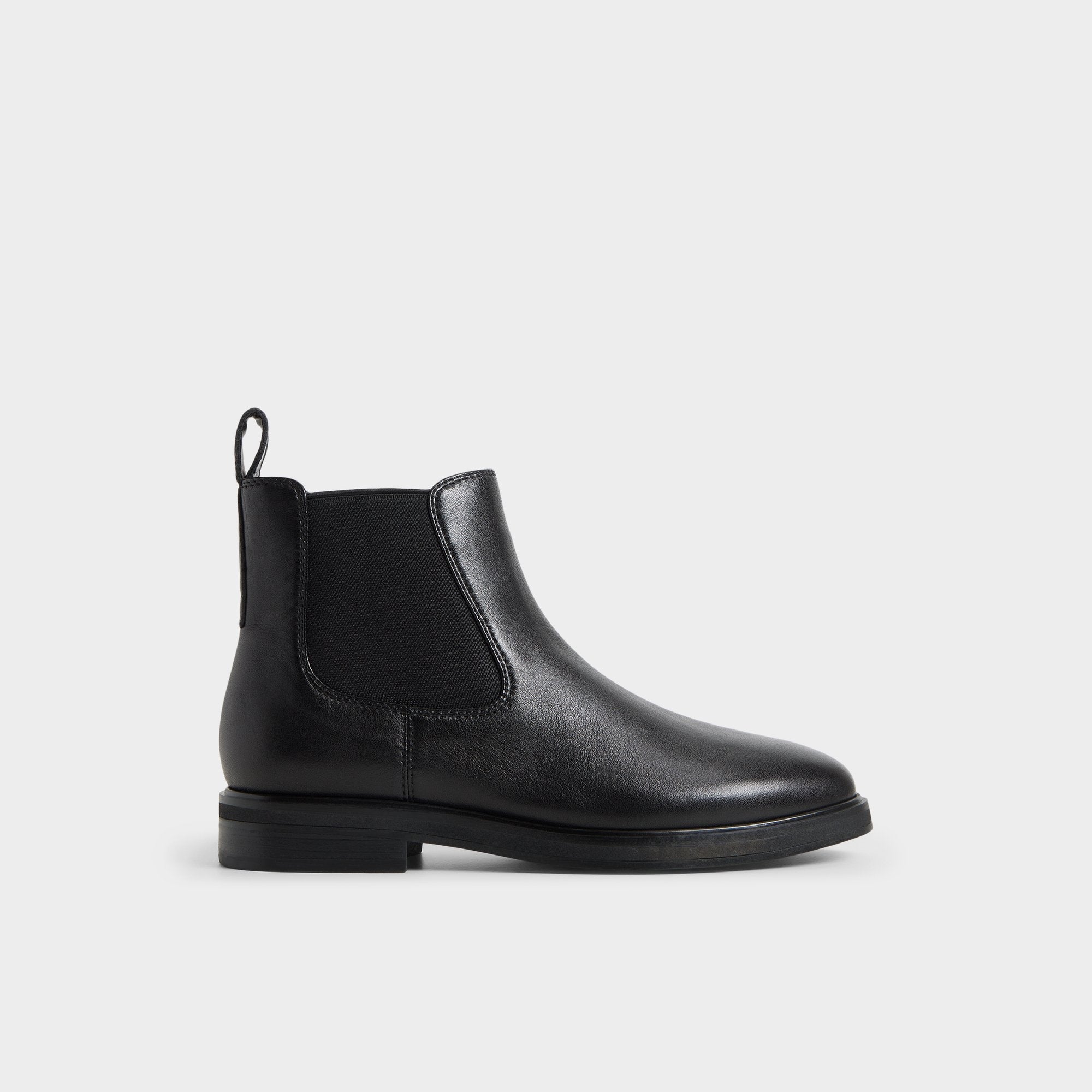 Librah in Black - Chelsea boot, Block heel