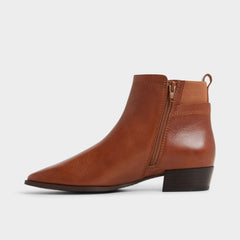 Raneldar in Medium Brown - Chelsea boot, Block heel