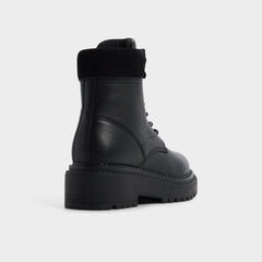 Lewellan in Black - Hiking boot, Lug sole