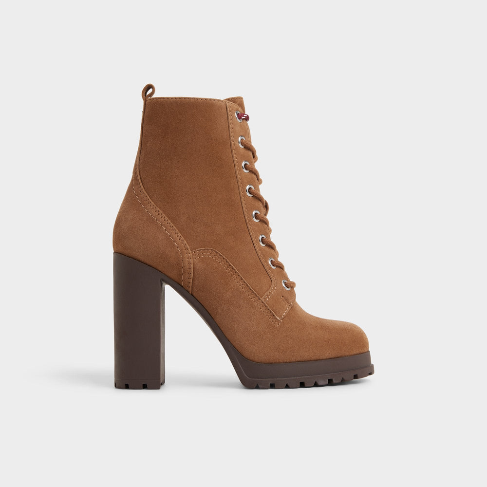 Rebelliously in Light Brown - Combat ankle boot, Lug sole