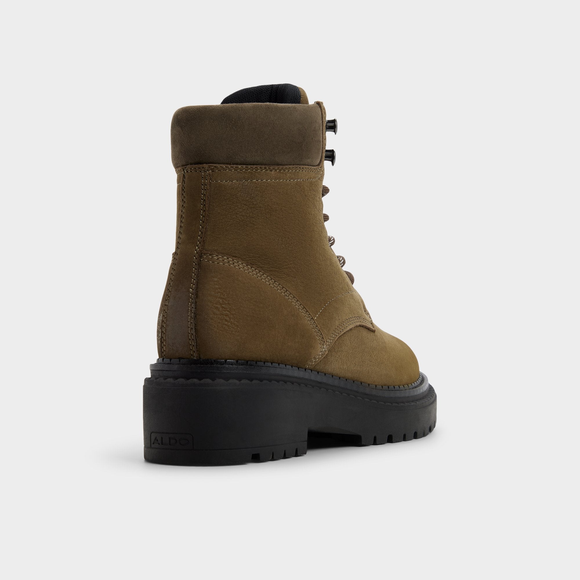 Lewellan in Dark Green - Hiking boot, Lug sole
