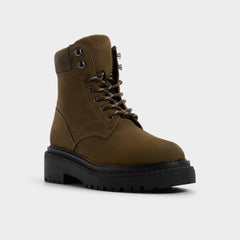 Lewellan in Dark Green - Hiking boot, Lug sole