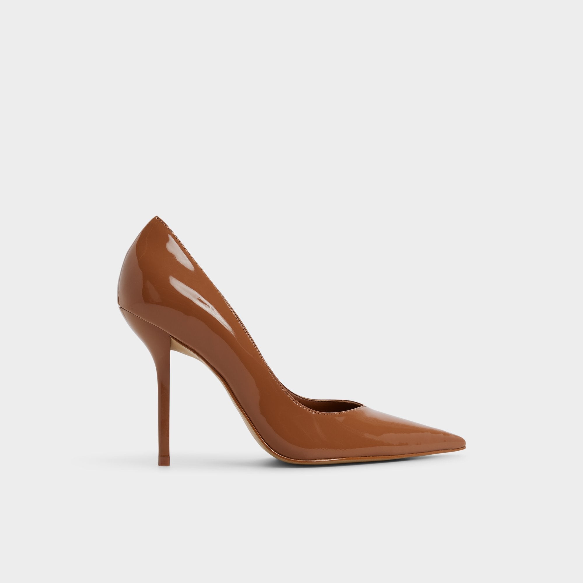 Emelie in Medium Brown - Pump, Stiletto heel