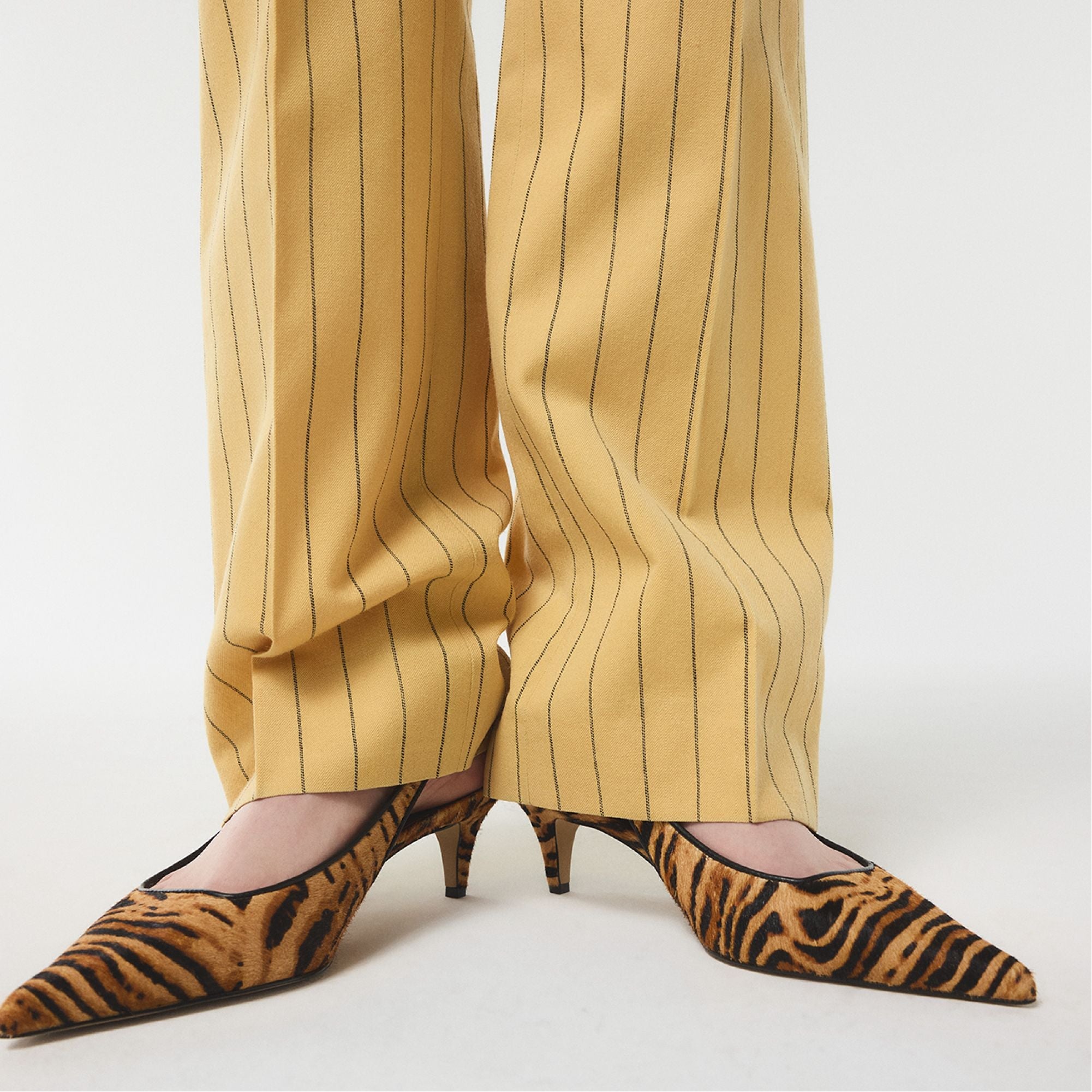 Leanah in Open Brown - Slingback heel, Kitten heel