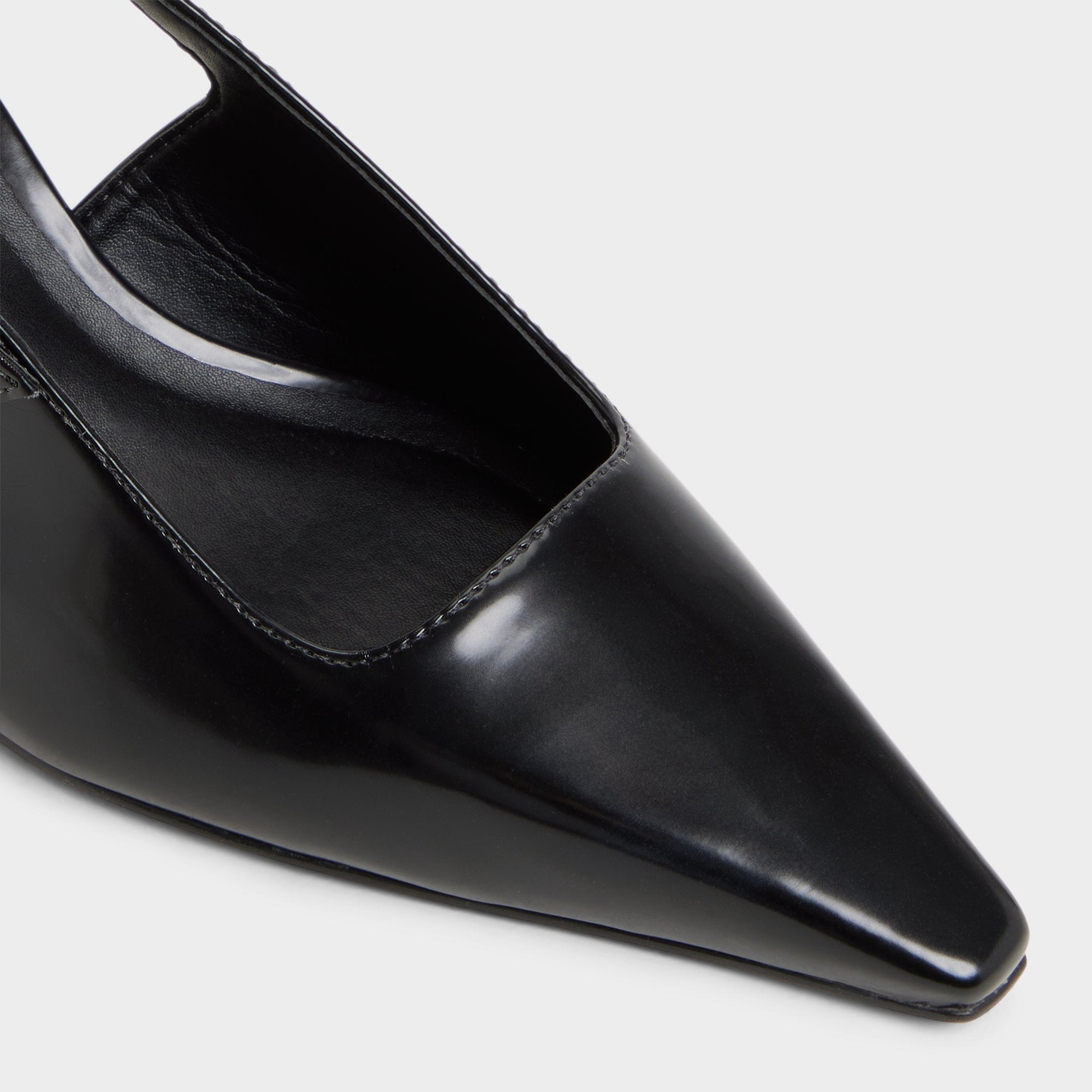 Nealie in Black 14139075 - Slingback heel, Kitten heel