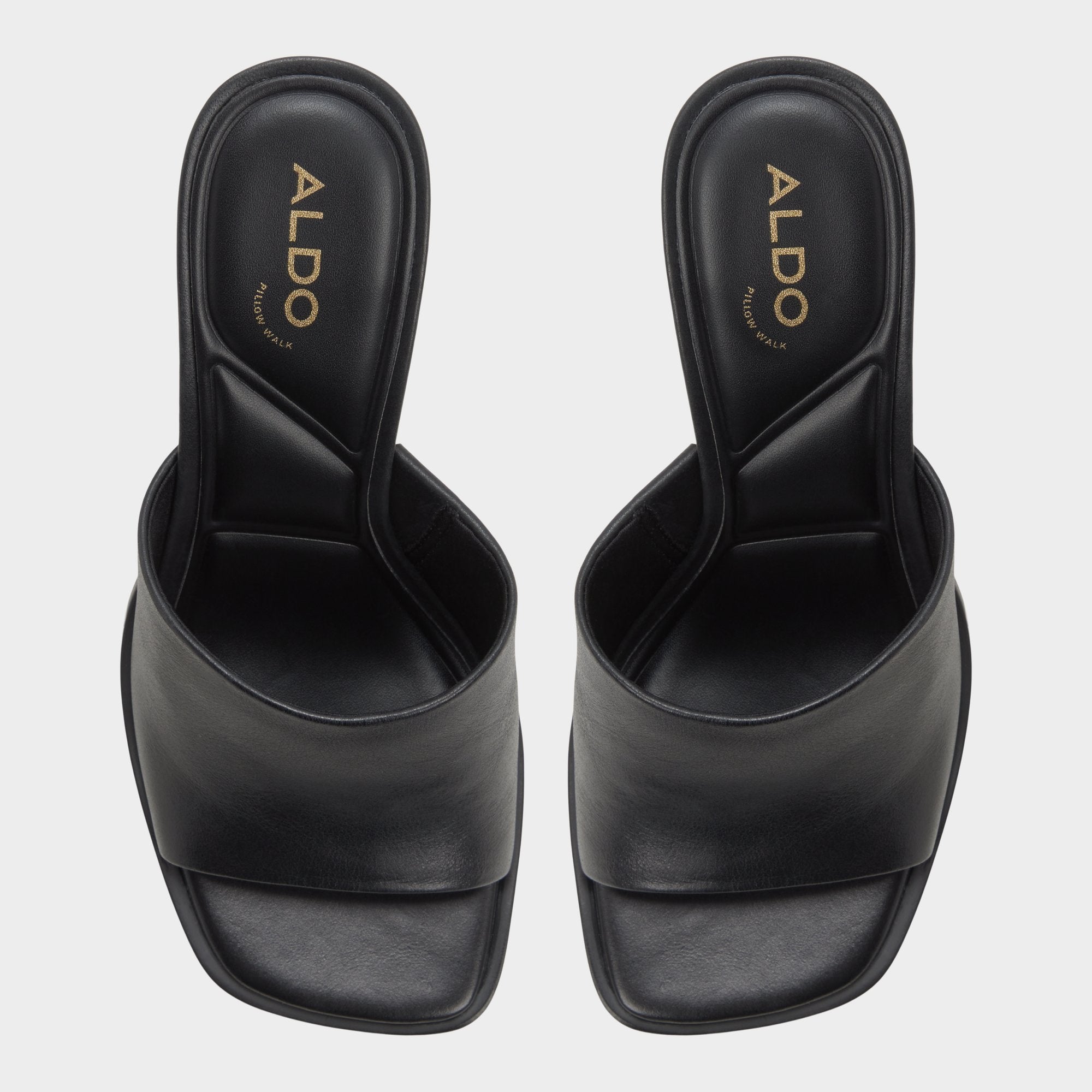 Re in Sophia Black - Heeled mule, Block heel