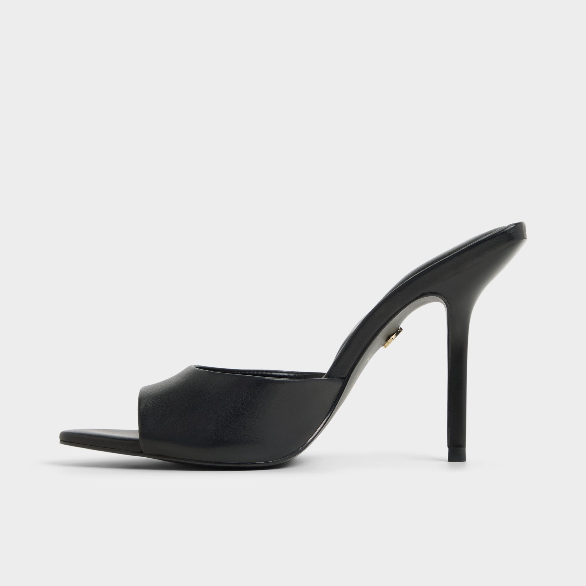 Madelan in Black - Heeled mule, Stiletto heel