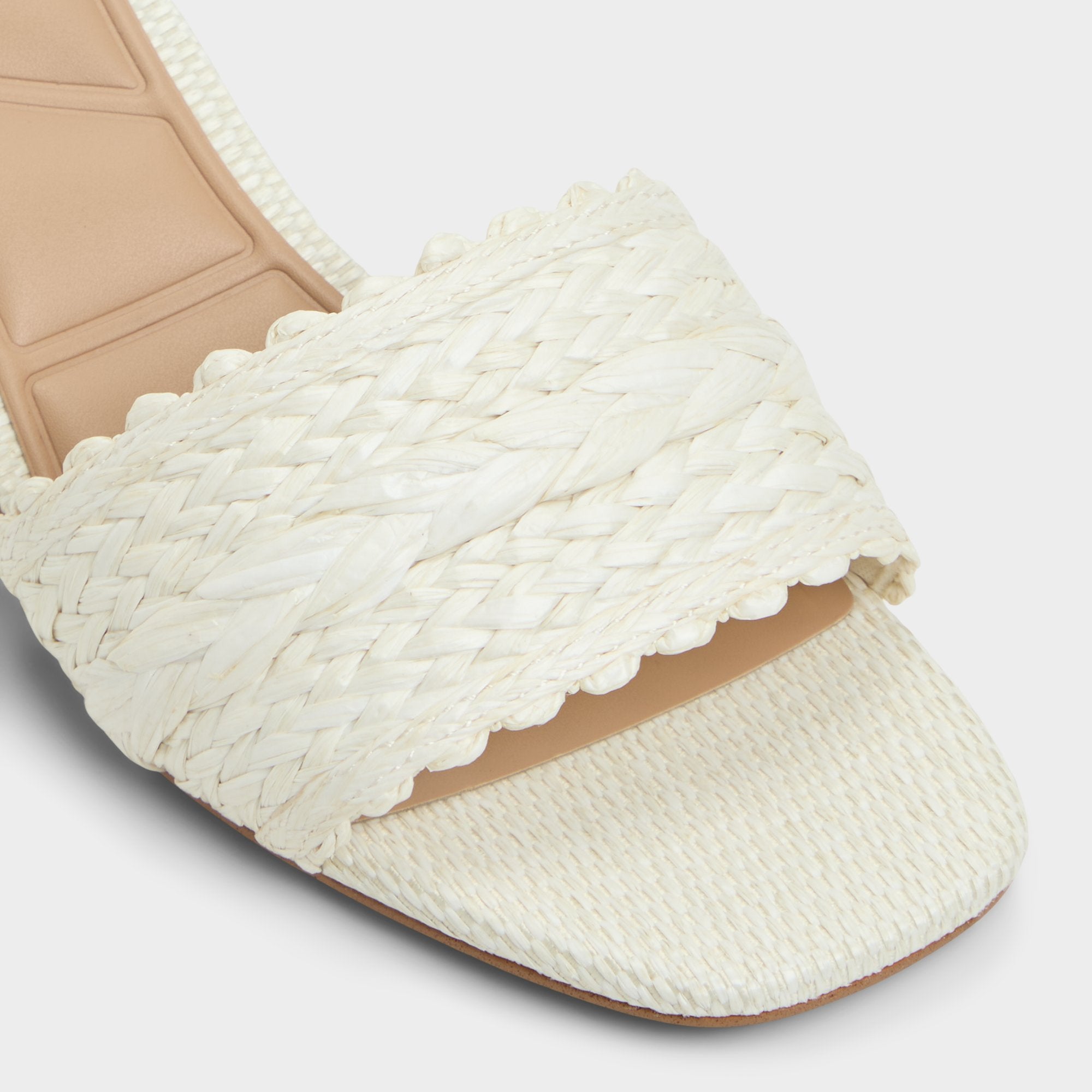 Claudina White/Bone Women's Block heels - Heeled mule, Block heel