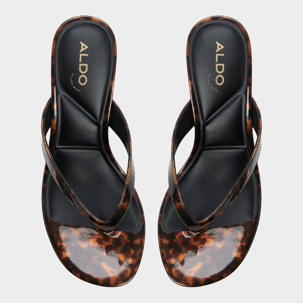 Jump in Open Brown - Heeled flip flop, Kitten heel