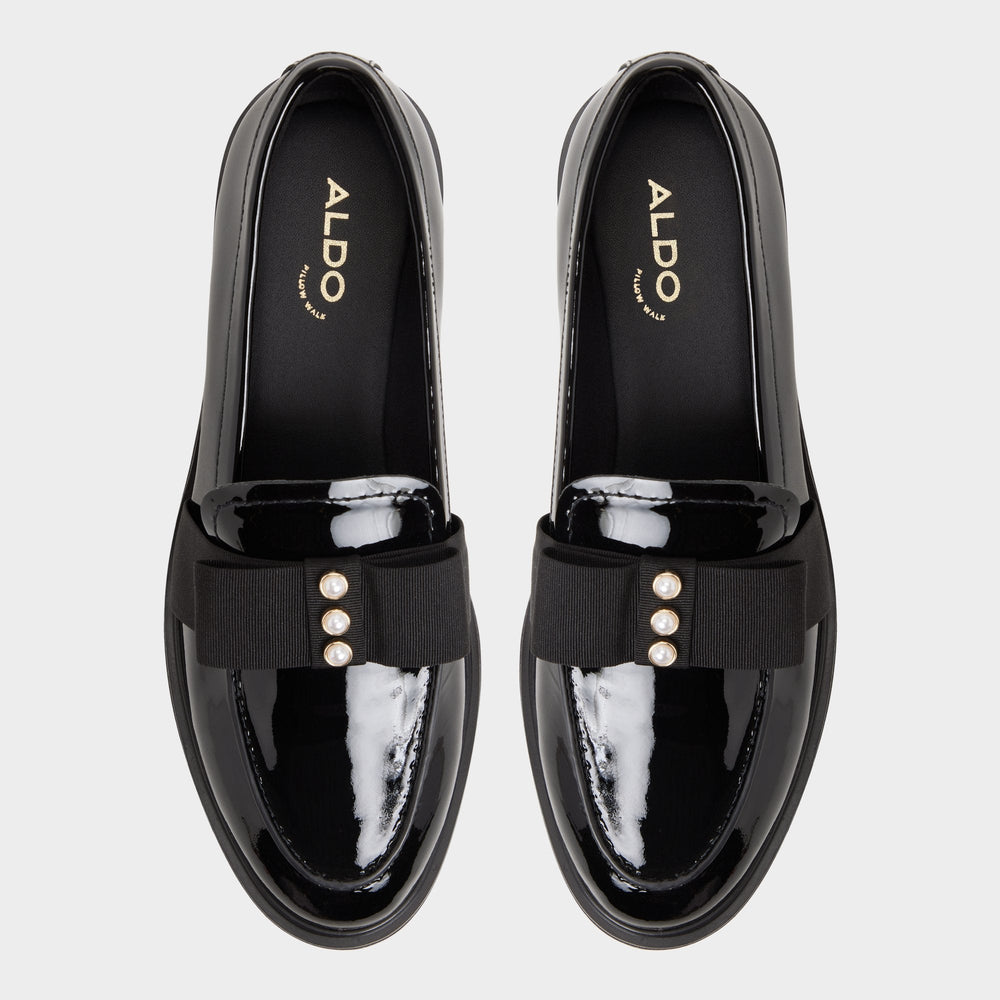 Bissom in Black - Loafer, Block heel
