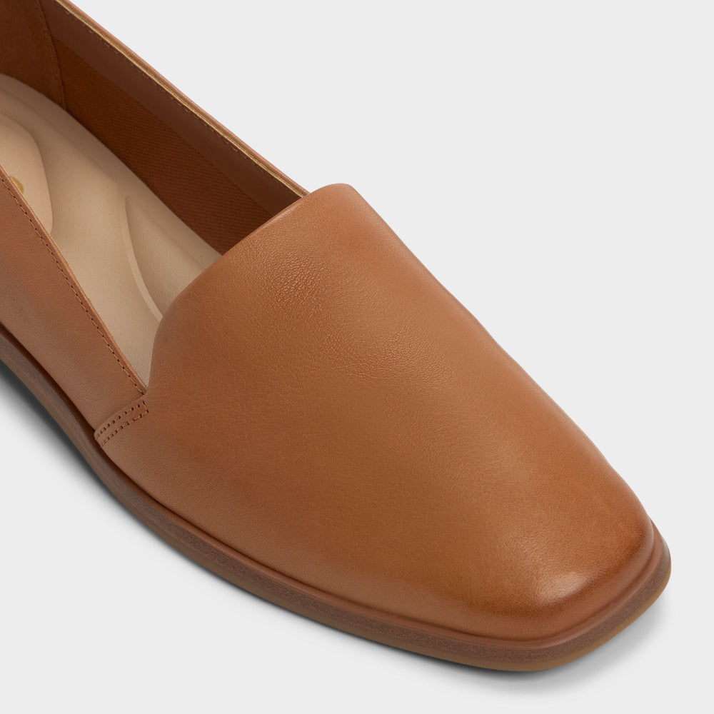 Caraelia Medium Brown Women's Loafers & Oxfords - Loafer