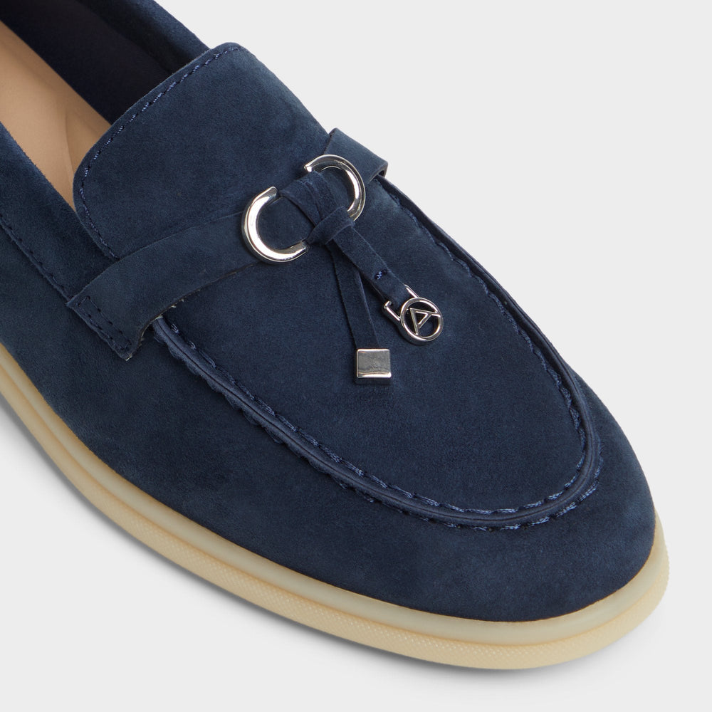 Creras Navy Women's Loafers & Oxfords - Loafer