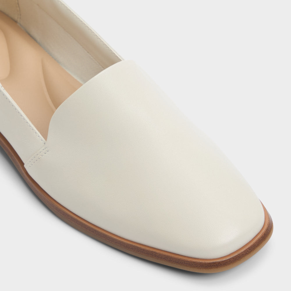 Caraelia White/Bone Women's Loafers & Oxfords - Loafer